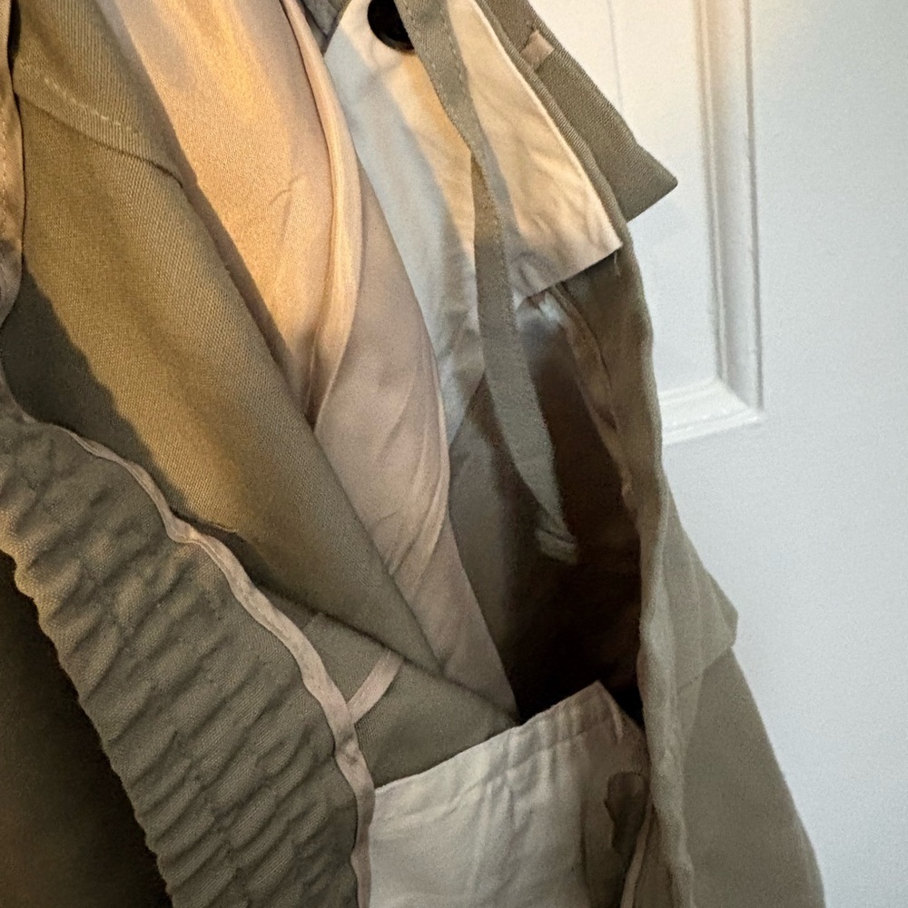 Reiss Olive Green Dress Pants - Picture 12 of 12
